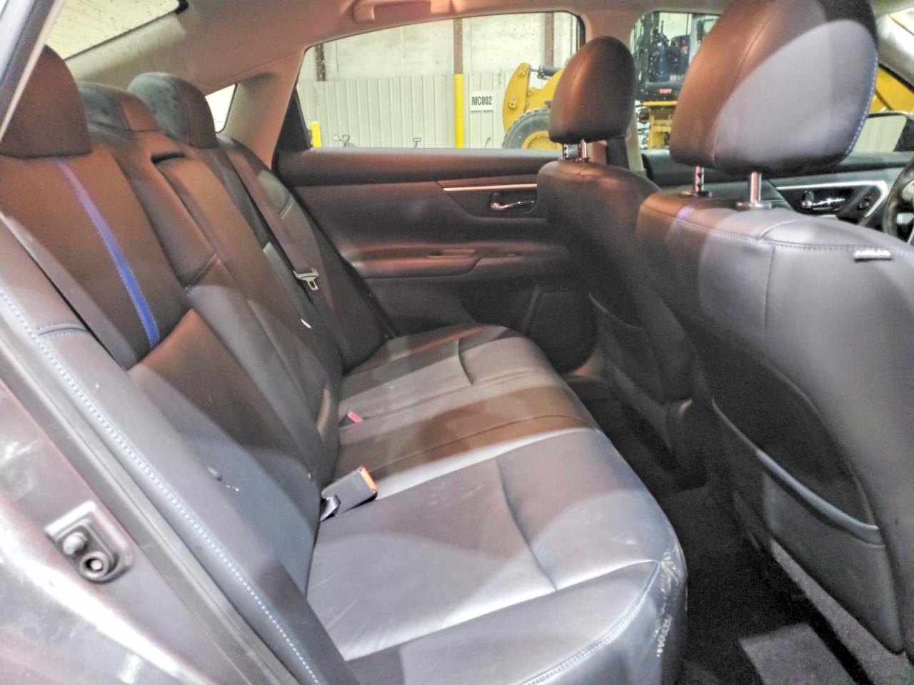 2018 Nissan Altima 2.5 Sr - zdjęcie 10