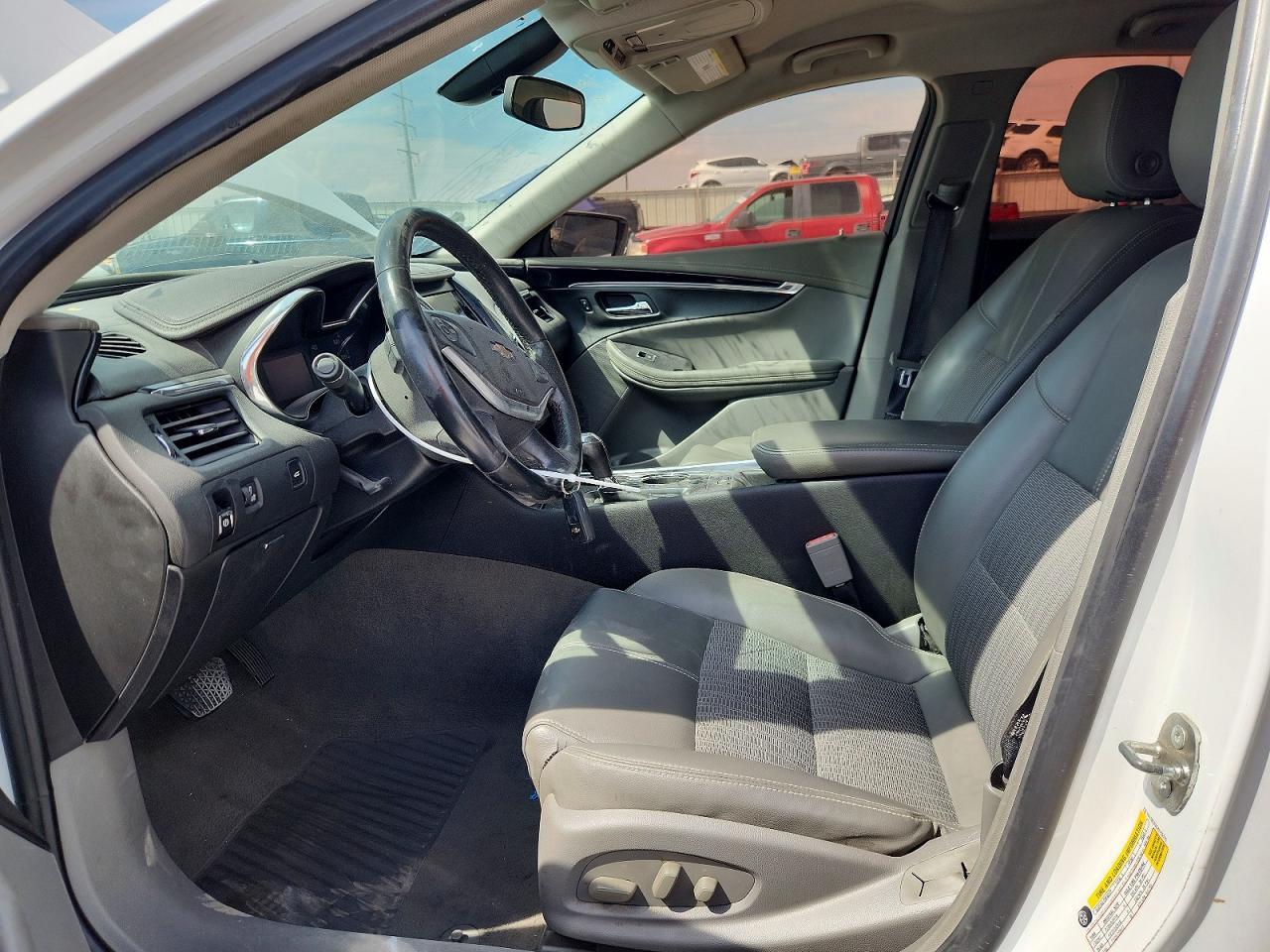 2018 Chevrolet Impala Lt - zdjęcie 7