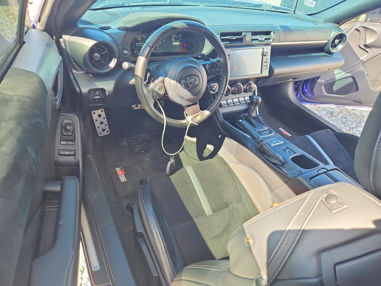 2023 Toyota Gr 86 Premium - zdjęcie 8