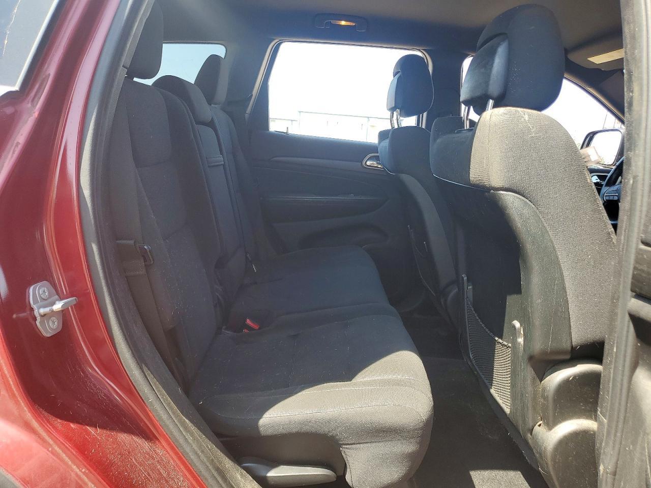2015 Jeep Grand Cherokee Laredo - zdjęcie 11