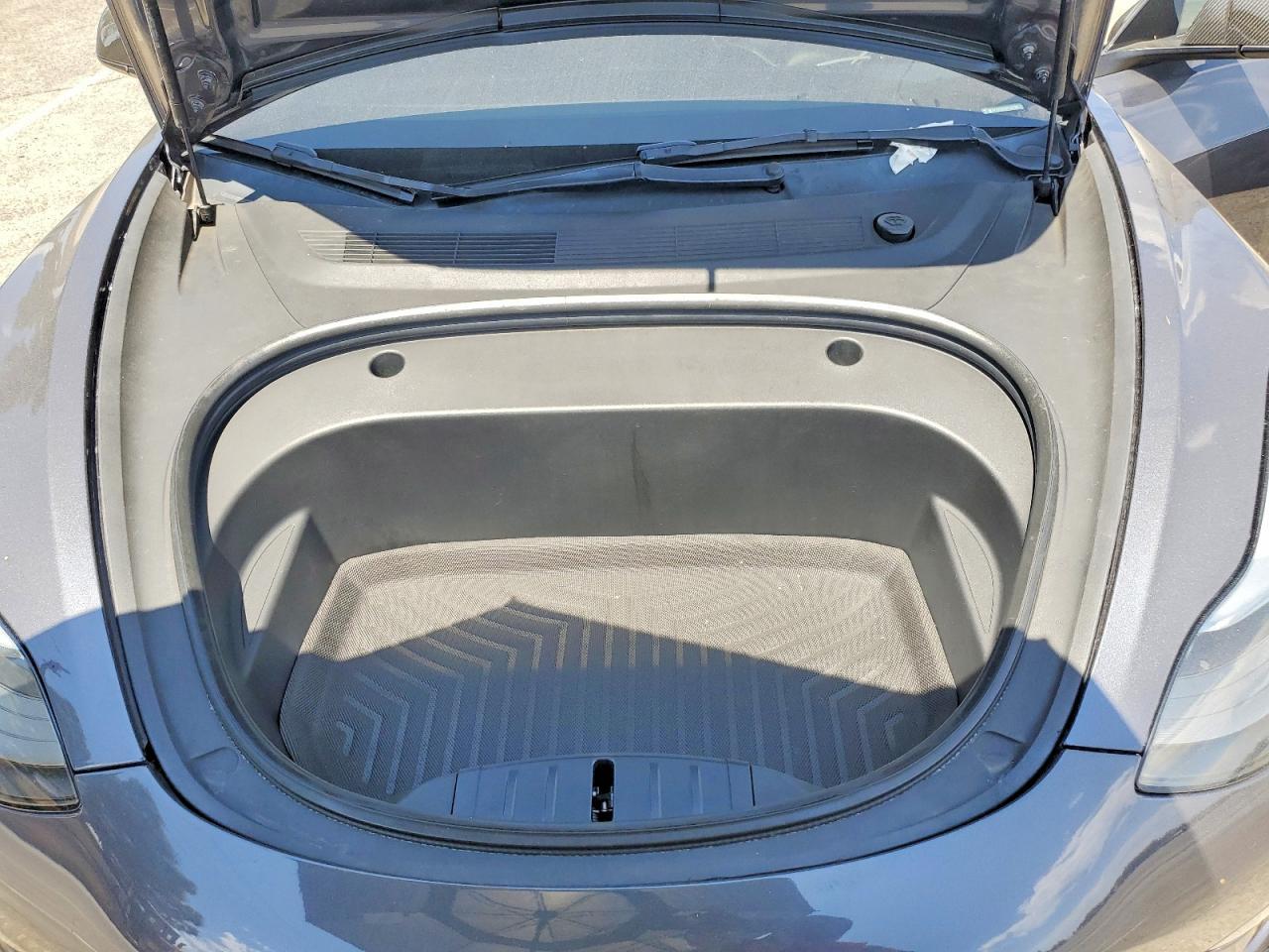 2023 Tesla Model 3 - zdjęcie 11
