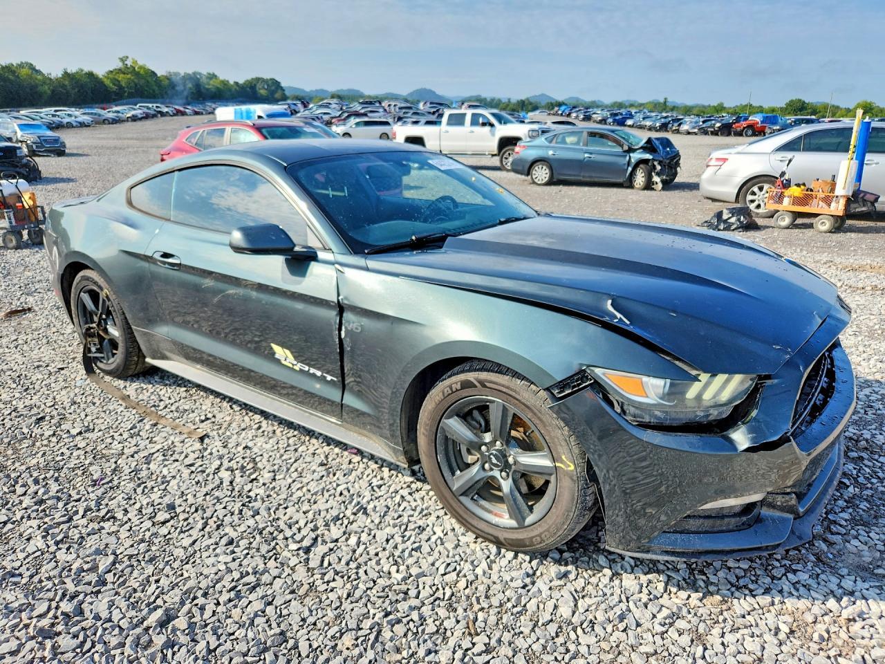 2015 Ford Mustang - zdjęcie 4