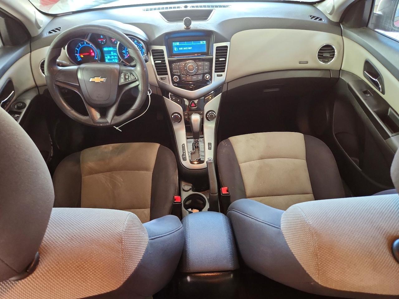 2014 Chevrolet Cruze Ls - zdjęcie 8