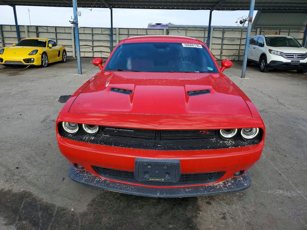 2016 Dodge Challenger R/T Scat Pack - zdjęcie 5