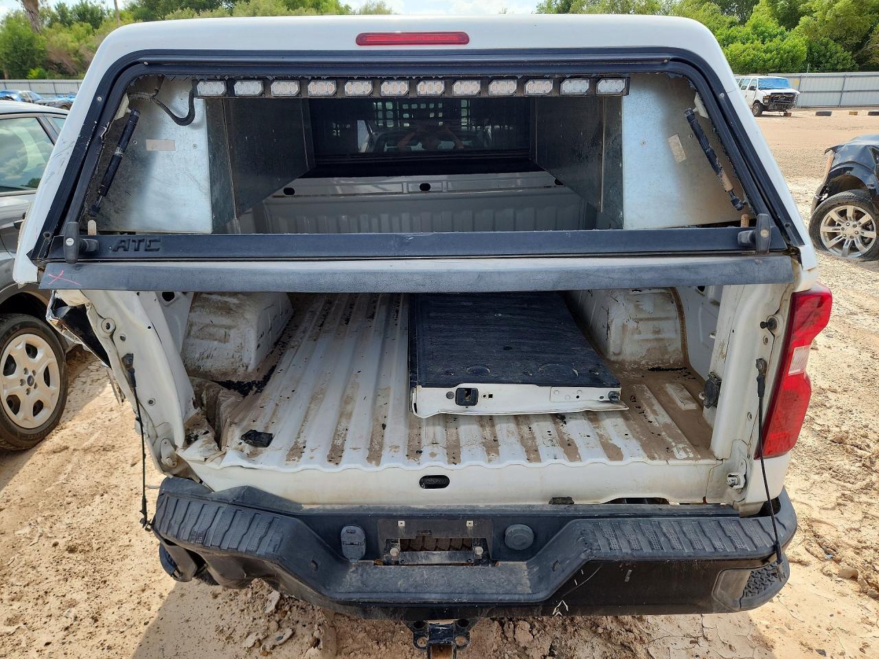 2020 Chevrolet Silverado K1500 - zdjęcie 6