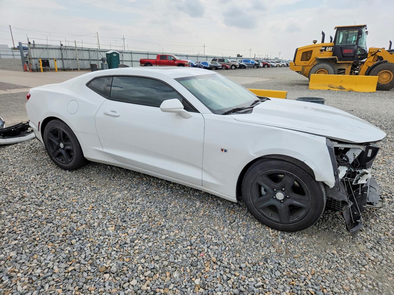 2020 Chevrolet Camaro Ls - zdjęcie 4