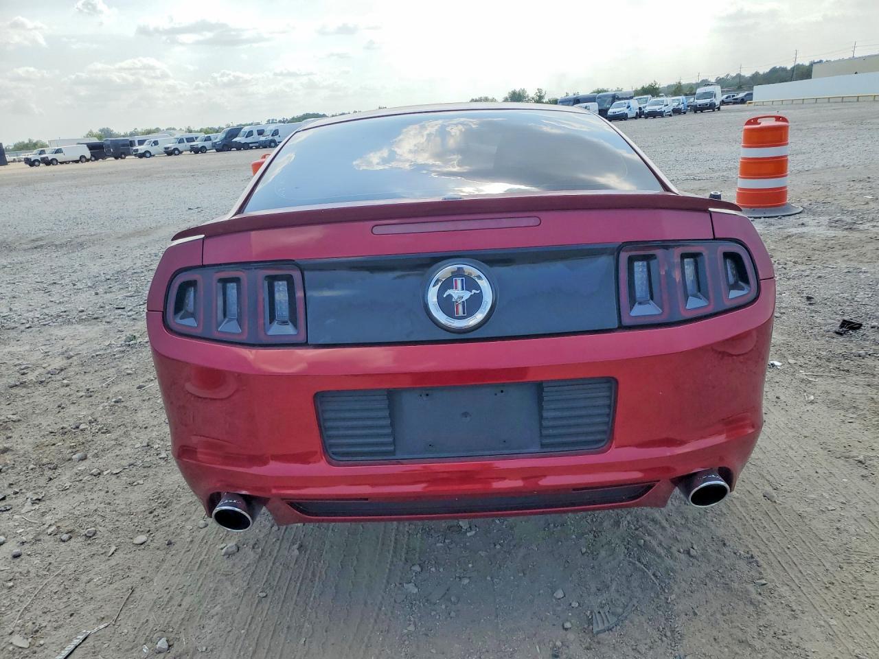 2014 Ford Mustang - zdjęcie 6