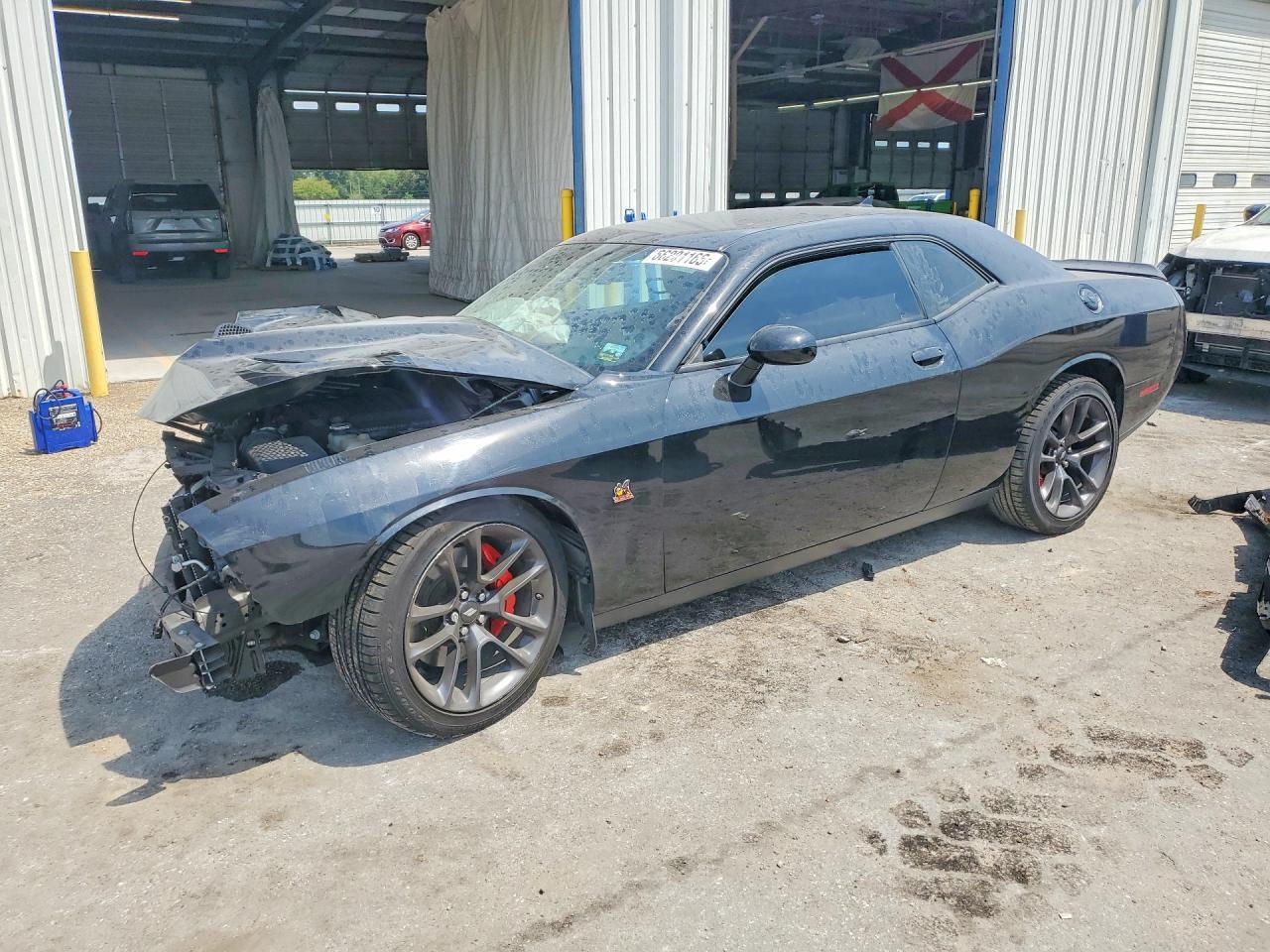 2022 Dodge Challenger R/T Scat Pack - zdjęcie główne