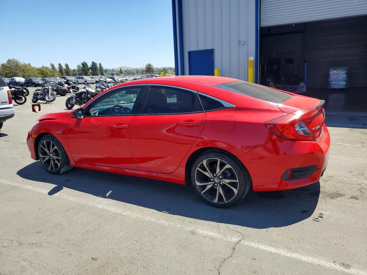 2019 Honda Civic Sport - zdjęcie 2