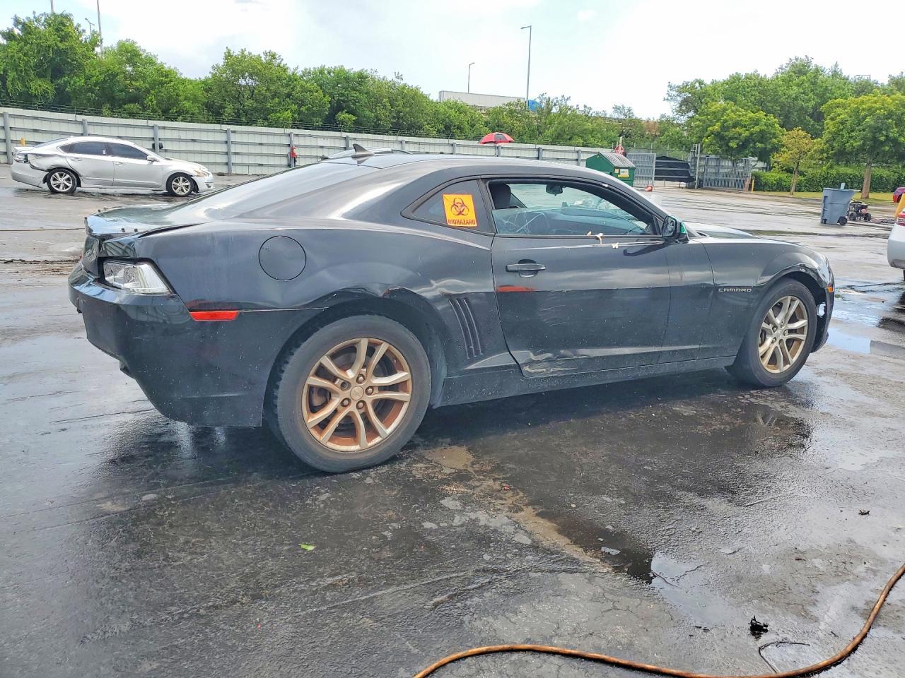 2015 Chevrolet Camaro Ls - zdjęcie 3
