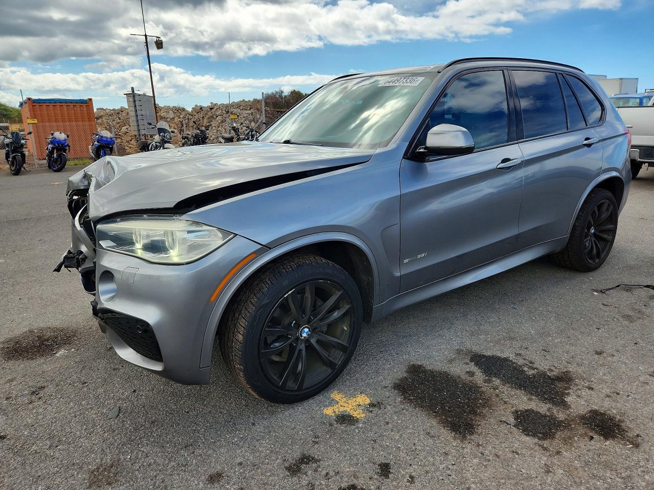 2015 BMW X5 Sdrive35I - zdjęcie główne
