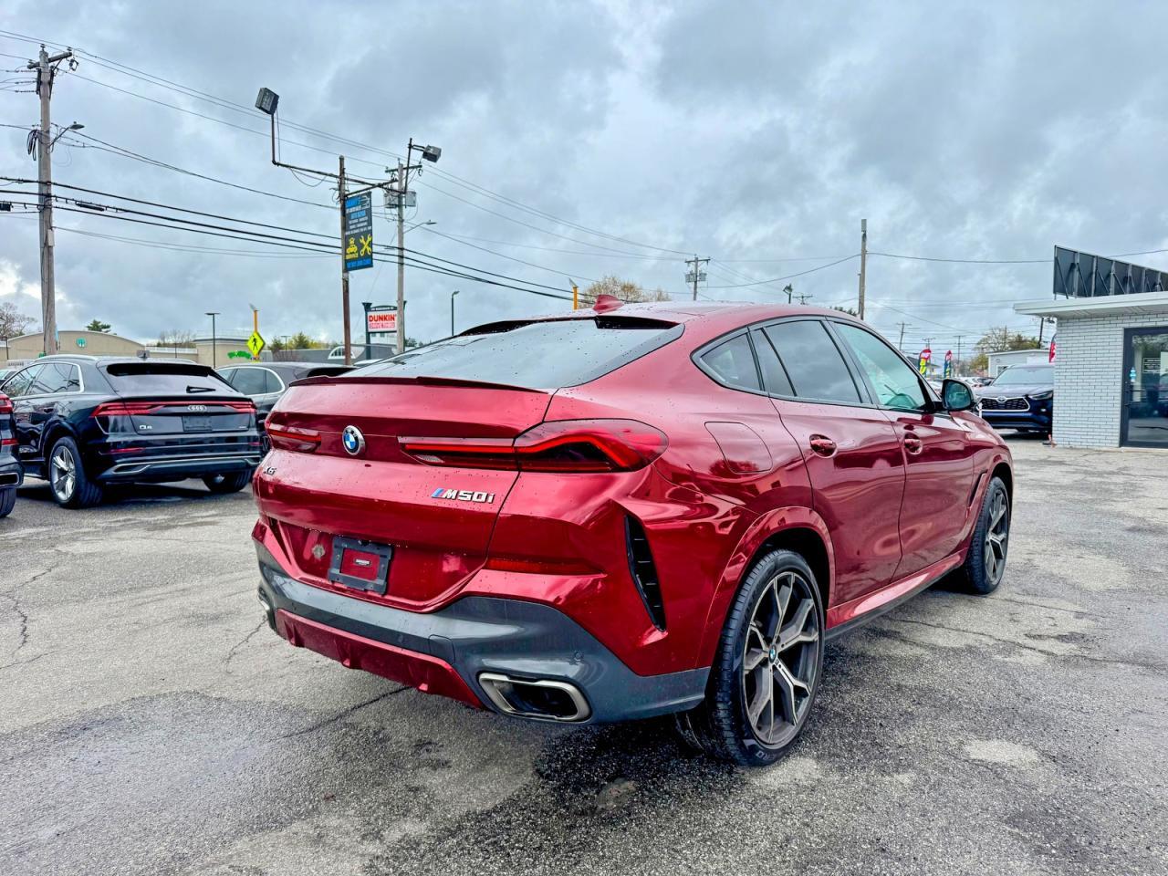 2021 BMW X6 M50I - zdjęcie 4