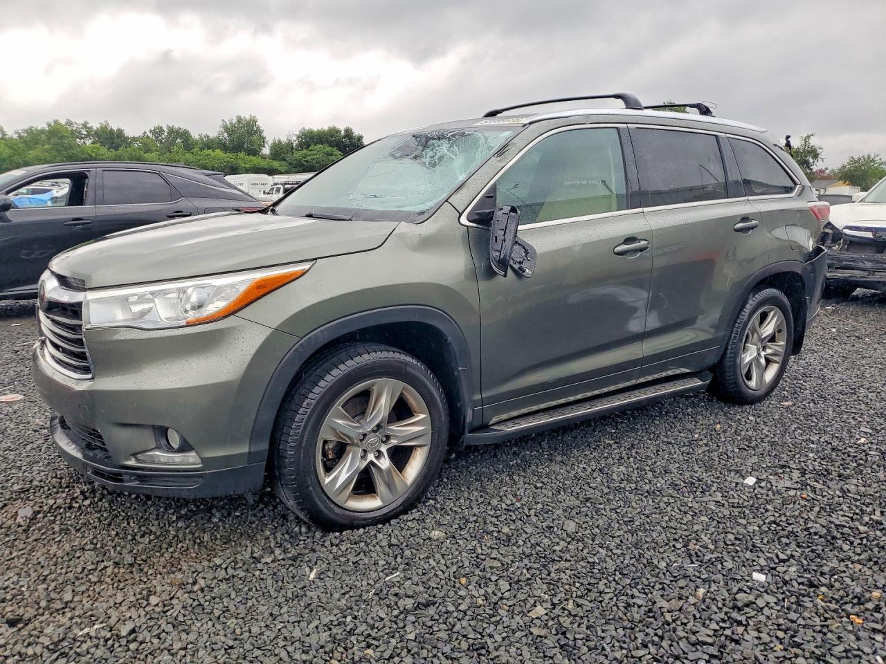 2014 Toyota Highlander Limited Platinum - zdjęcie główne