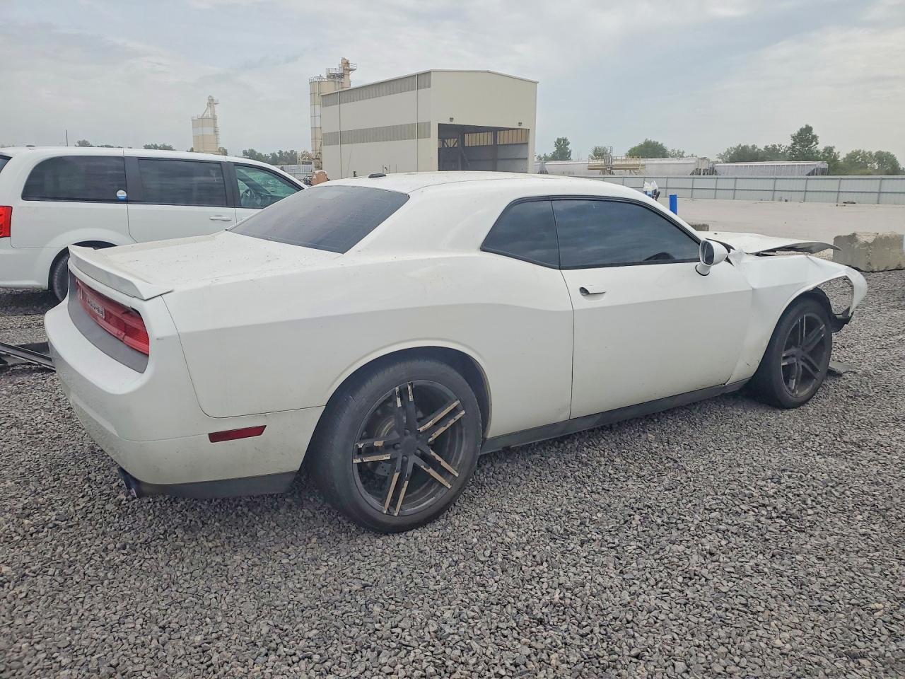 2013 Dodge Challenger Sxt - zdjęcie 3
