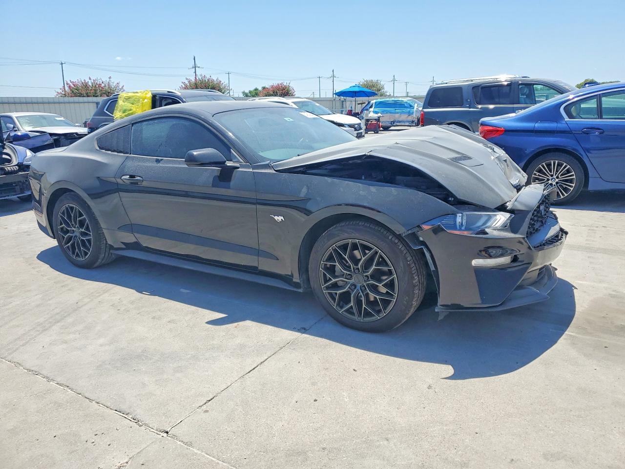 2018 Ford Mustang - zdjęcie 4