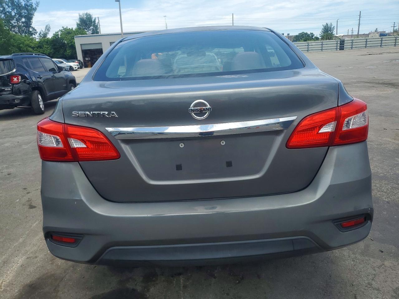 2016 Nissan Sentra S - zdjęcie 6