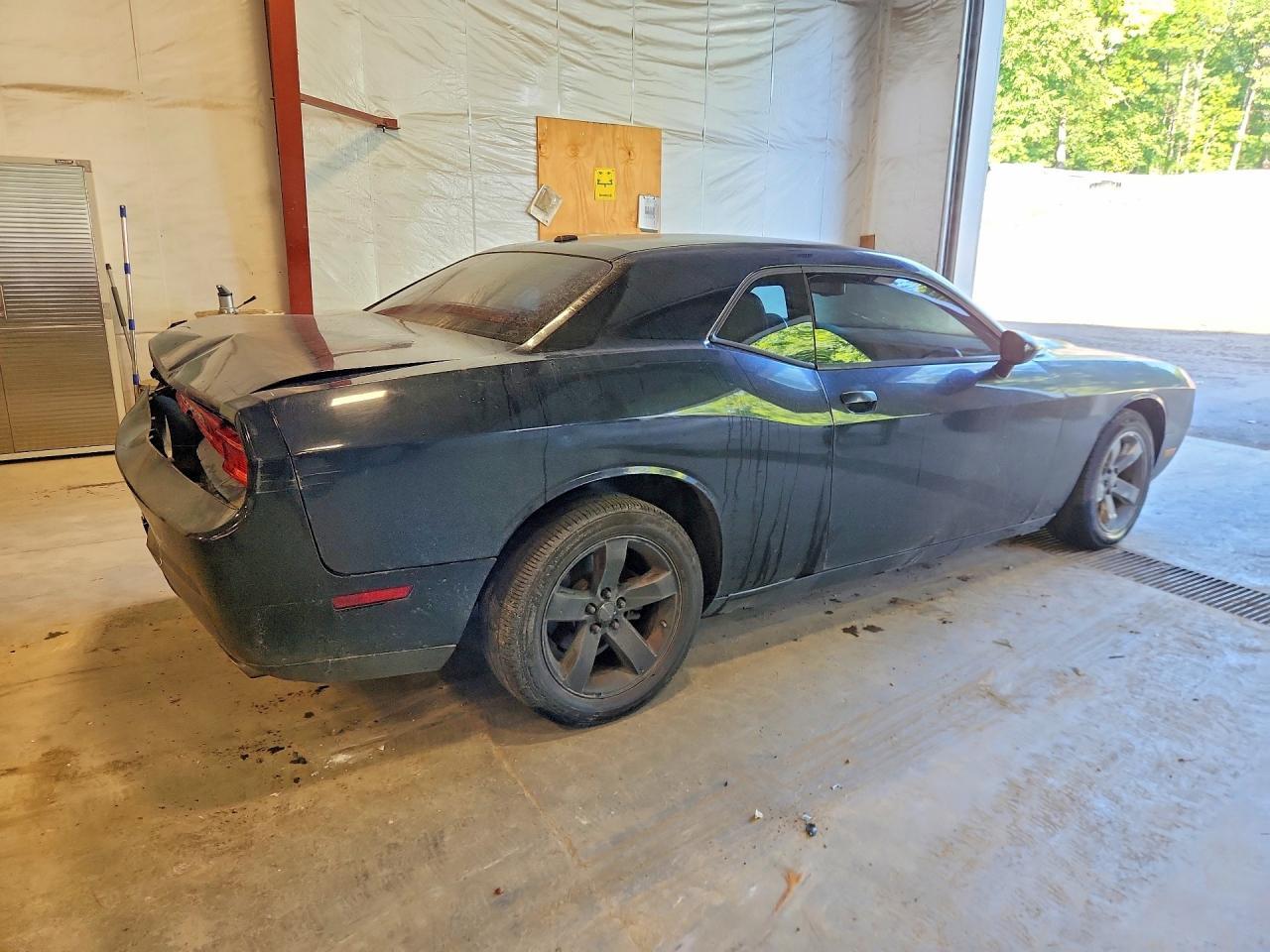 2014 Dodge Challenger Sxt - zdjęcie 3