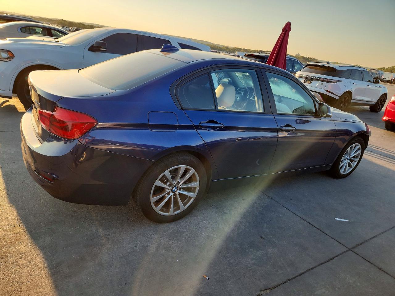 2016 BMW 320 I - zdjęcie 3