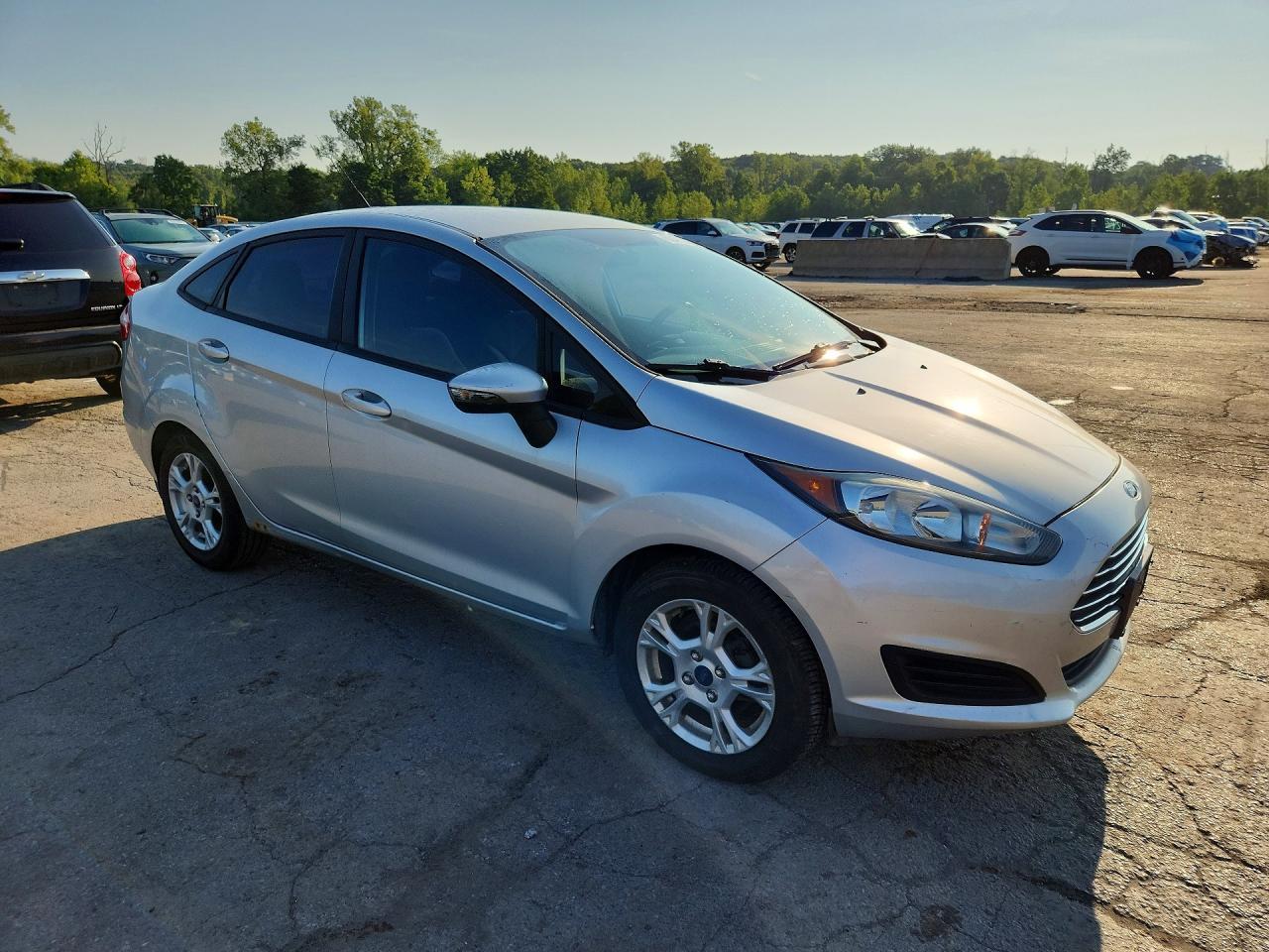 2015 Ford Fiesta Se - zdjęcie 4