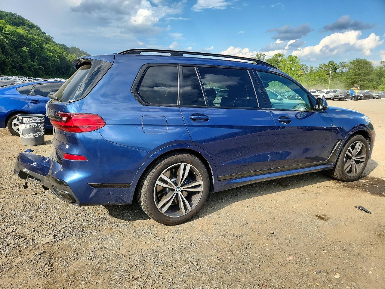 2020 BMW X7 M50I - zdjęcie 3