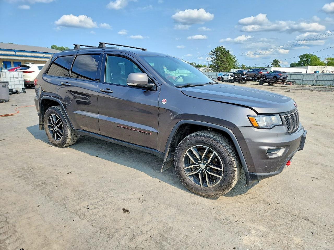 2017 Jeep Grand Cherokee Trailhawk - zdjęcie 4