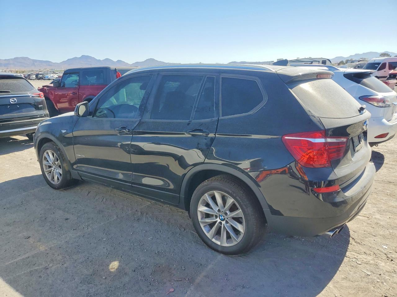 2017 BMW X3 Sdrive28I - zdjęcie 2