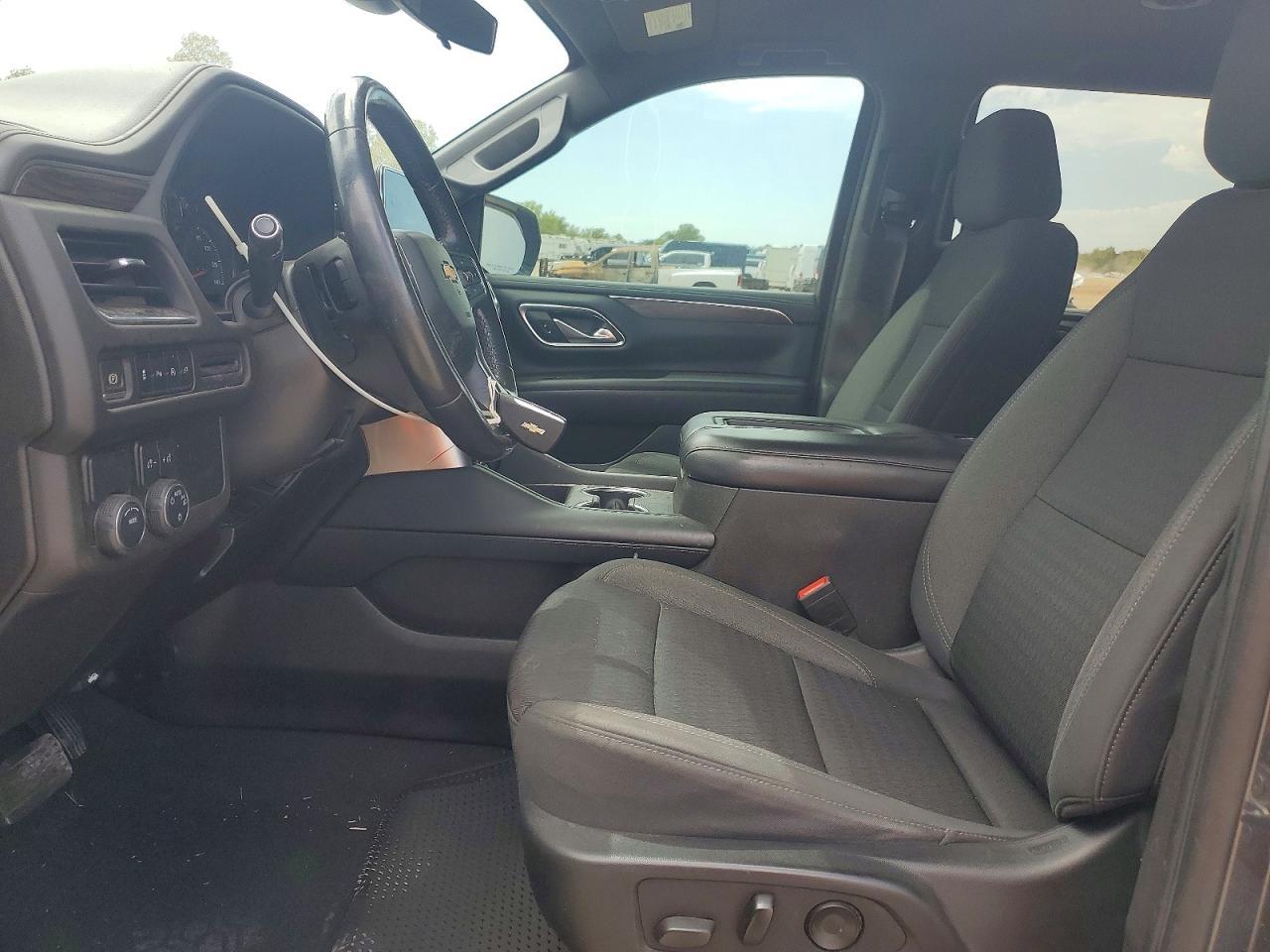 2021 Chevrolet Tahoe C1500 Ls - zdjęcie 7
