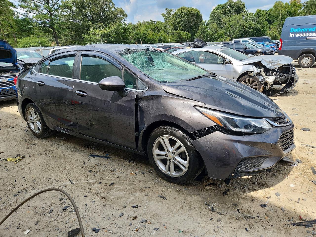 2017 Chevrolet Cruze Lt - zdjęcie 4
