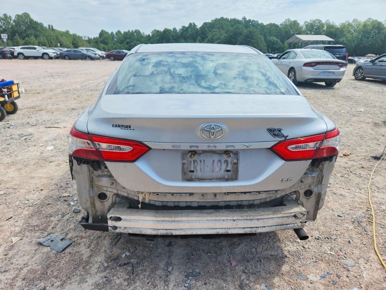 2018 Toyota Camry Le - zdjęcie 6