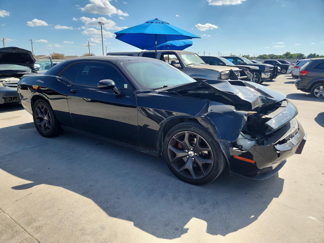2017 Dodge Challenger Sxt - zdjęcie 4