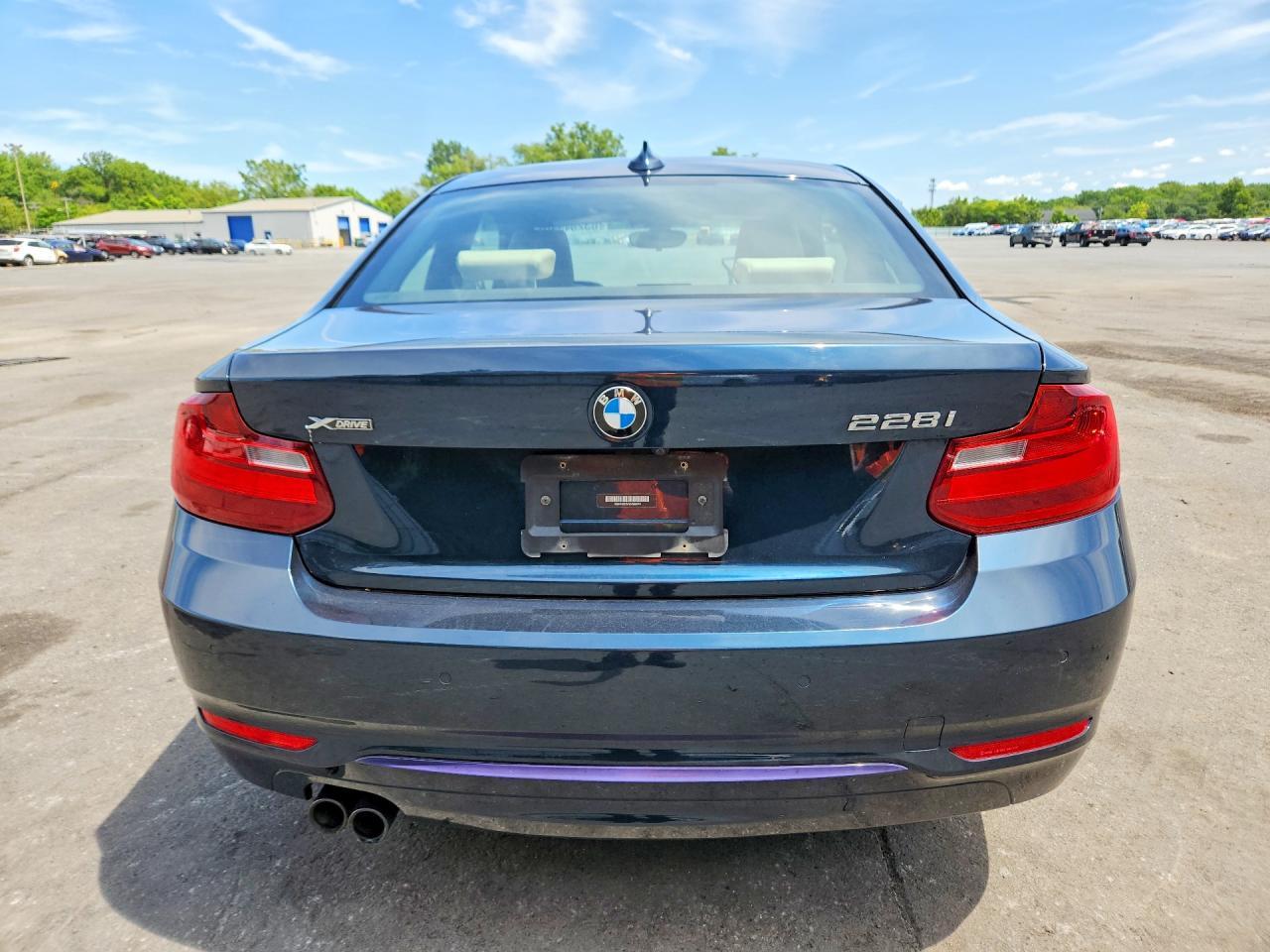 2016 BMW Seria 2 Coupe 228i - zdjęcie 6