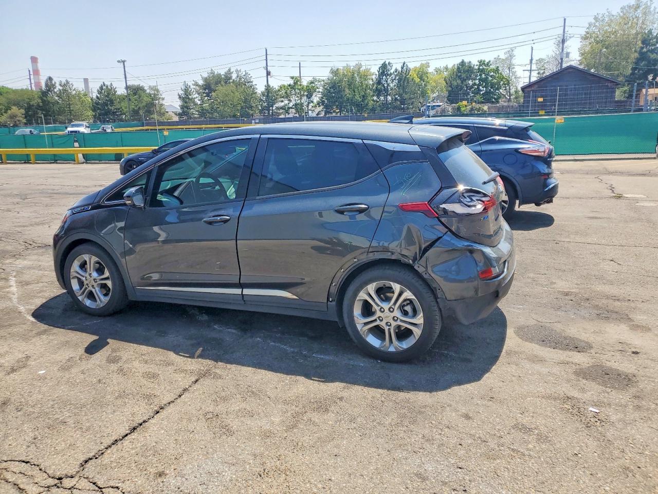 2020 Chevrolet Bolt Ev Lt - zdjęcie 2