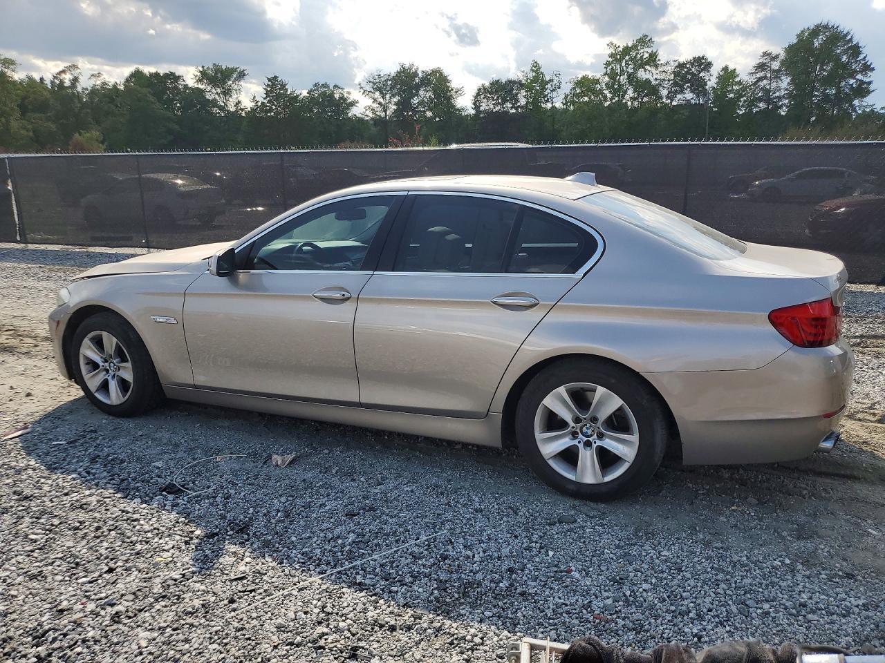 2013 BMW 528 Xi - zdjęcie 2