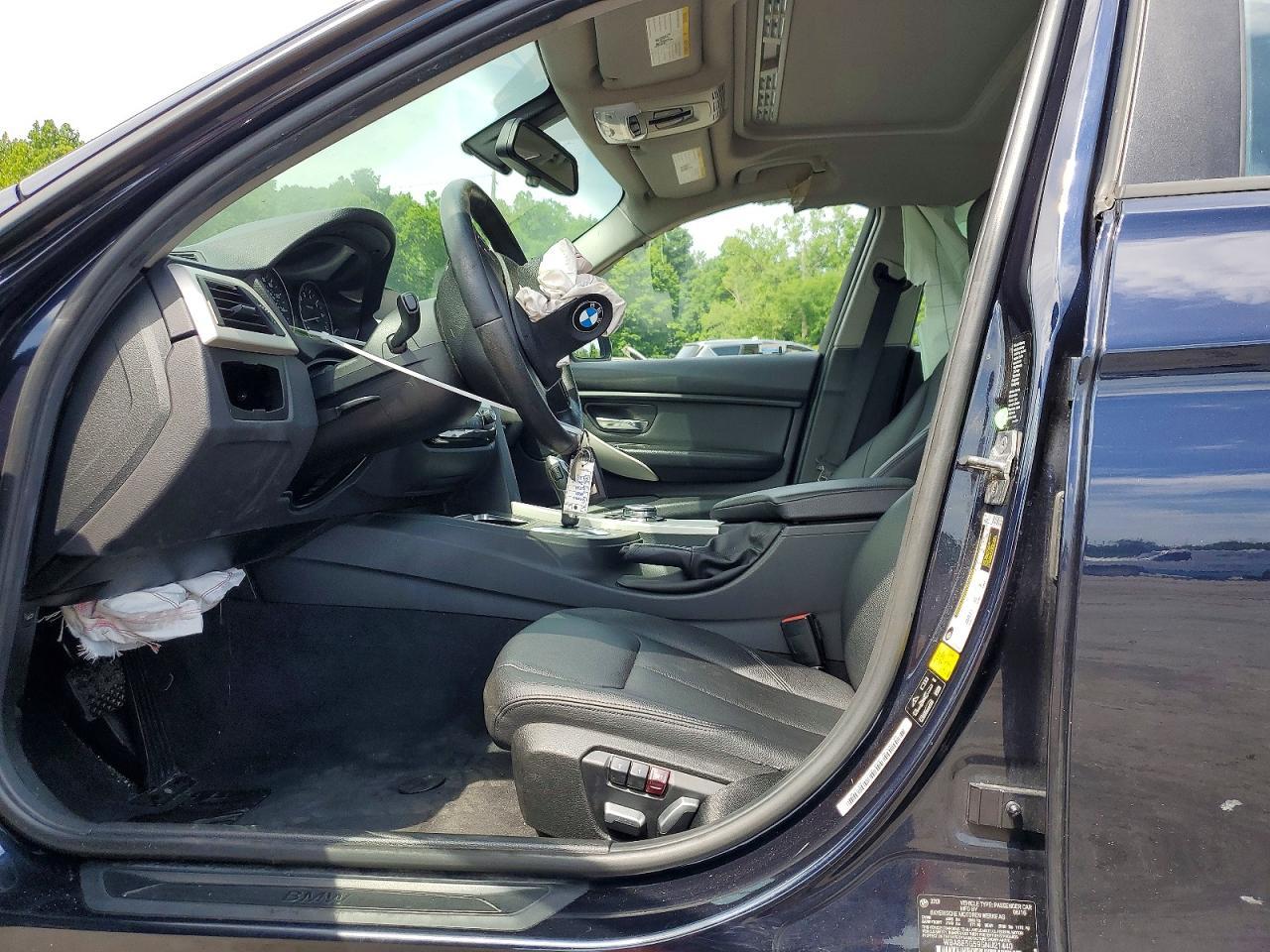 2016 BMW 320 Xi - zdjęcie 7