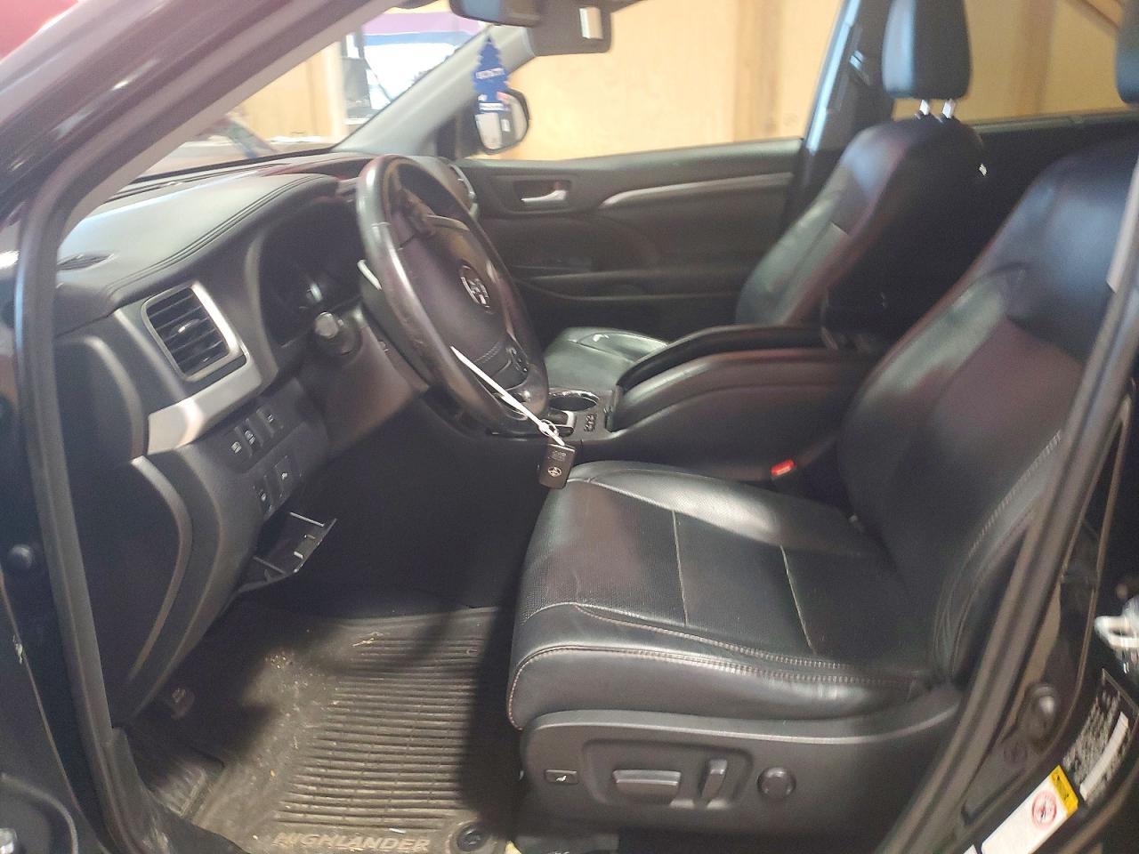 2018 Toyota Highlander Limited - zdjęcie 7