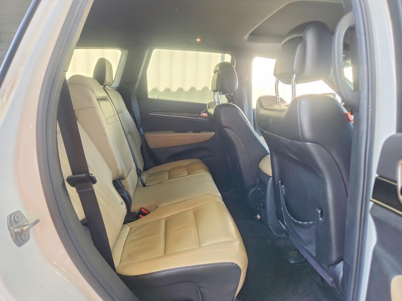 2016 Jeep Grand Cherokee Limited - zdjęcie 11