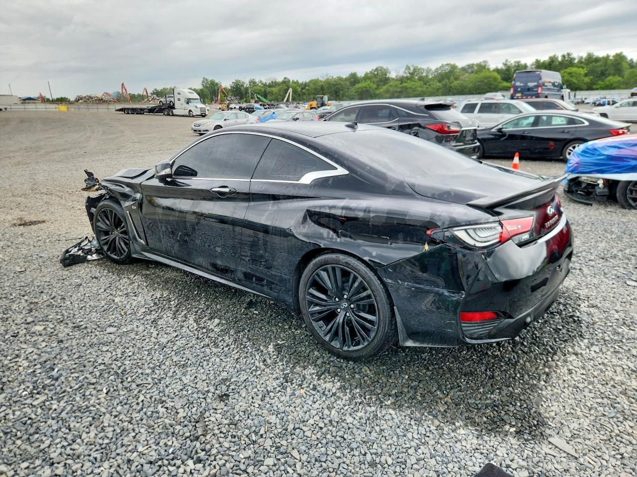 2020 Infiniti Q60 3.0T Luxe - zdjęcie 2
