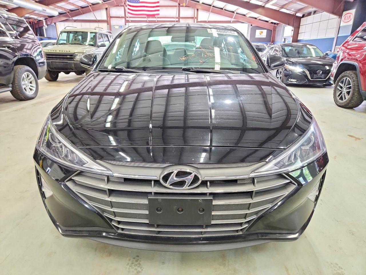 2019 Hyundai Elantra Se - zdjęcie 5
