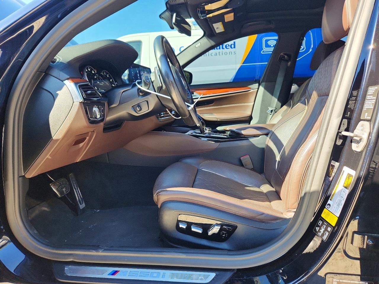 2018 BMW Seria 5 M550i - zdjęcie 7