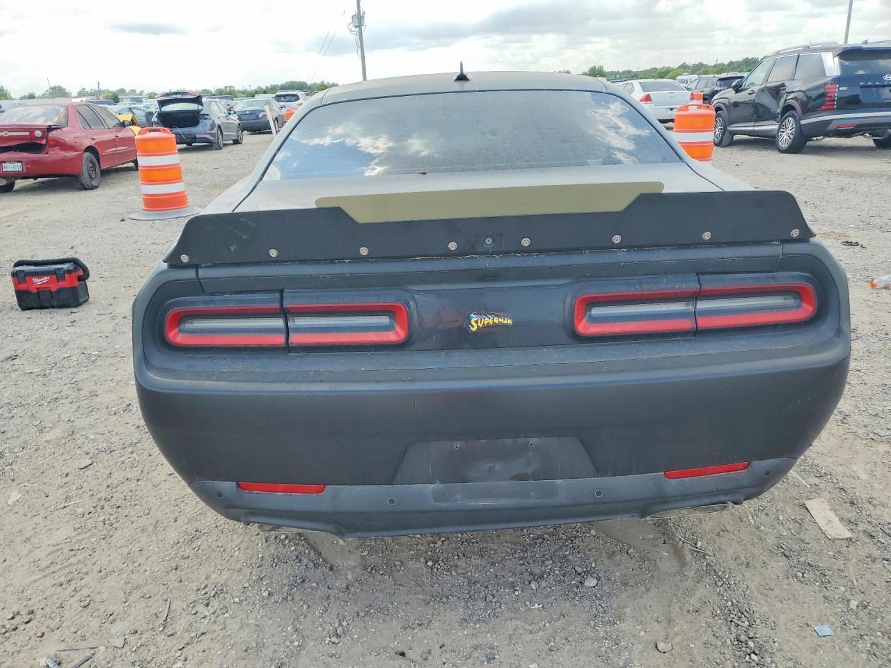 2016 Dodge Challenger R/T Scat Pack - zdjęcie 6
