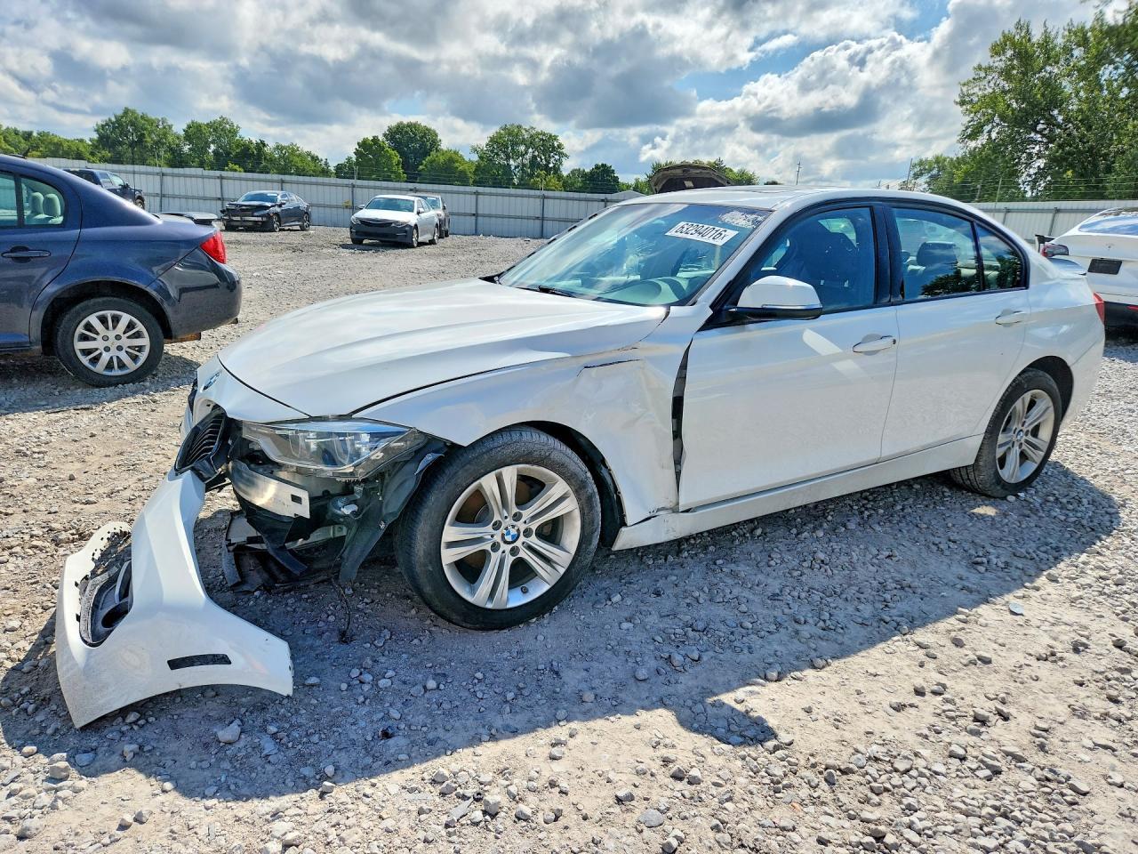 2016 BMW Seria 3 328i - zdjęcie główne
