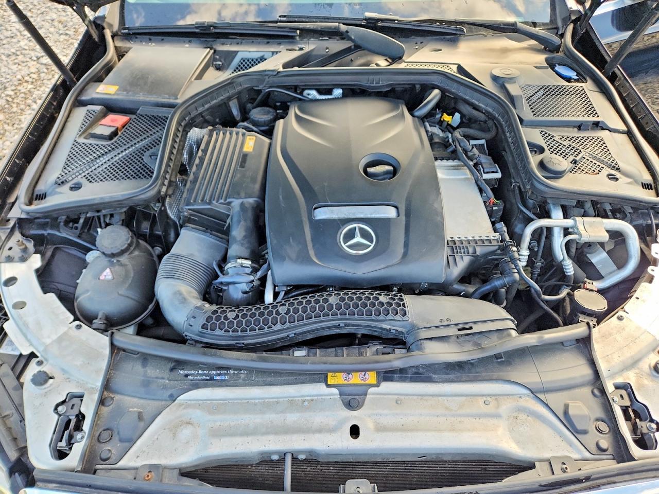 2015 Mercedes-Benz C 300 4Matic - zdjęcie 11