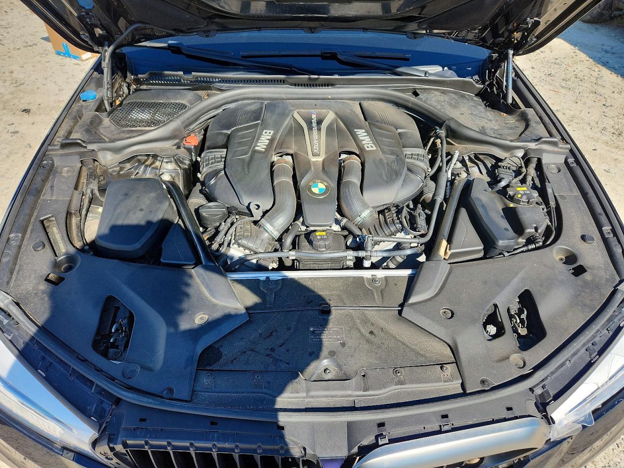 2018 BMW Seria 5 M550i - zdjęcie 11