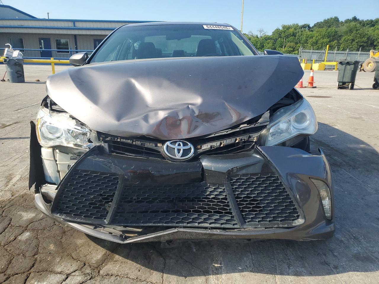 2017 Toyota Camry Se - zdjęcie 5