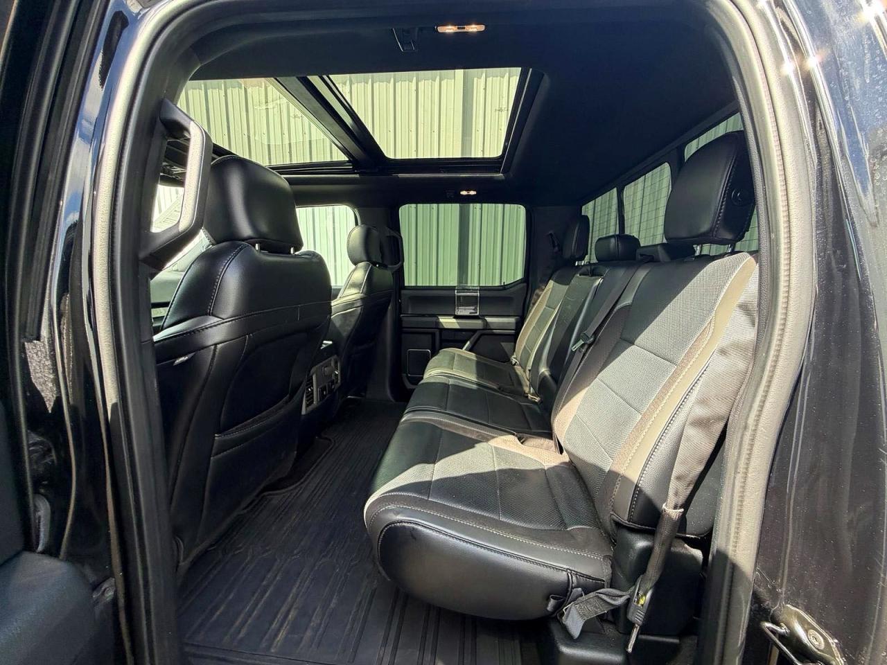 2019 Ford F150 Raptor - zdjęcie 6