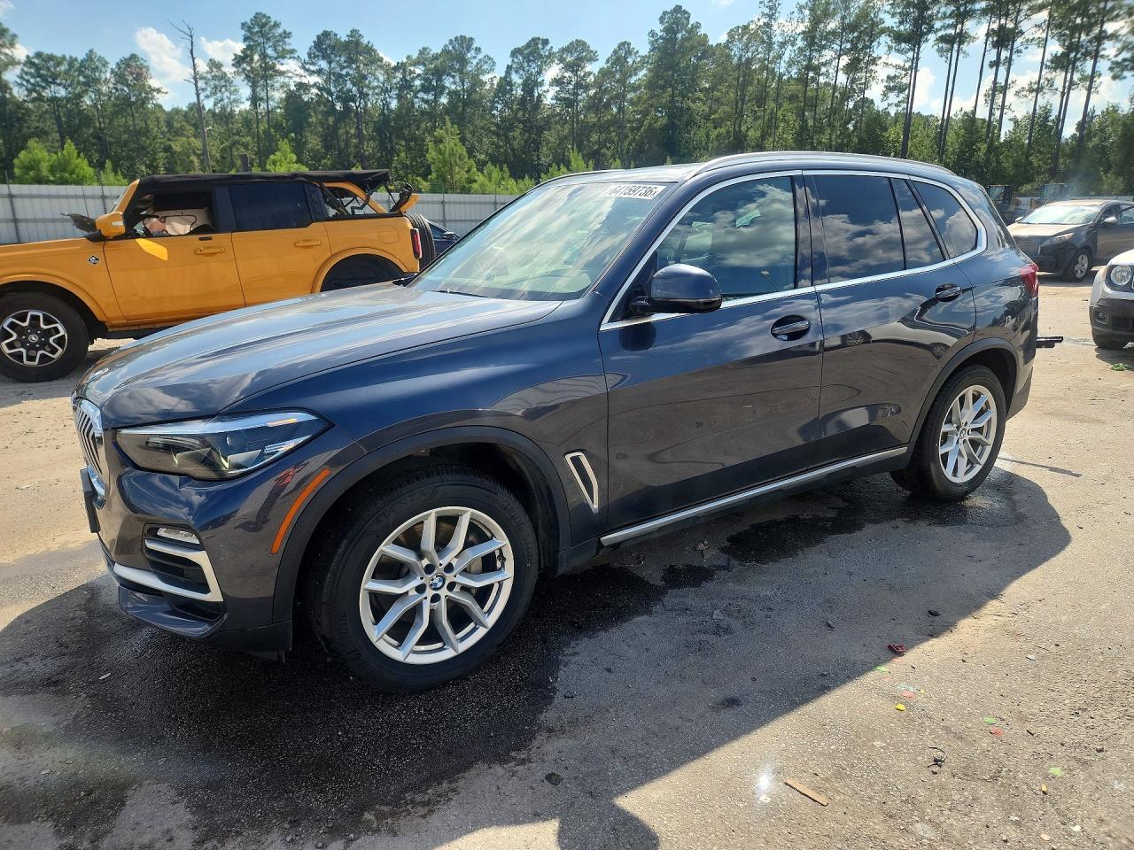 2019 BMW X5 xDrive40I - zdjęcie główne