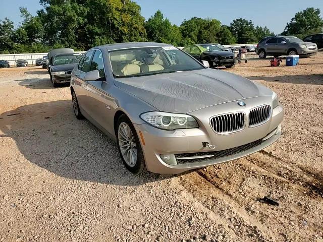 2013 BMW 535 I - zdjęcie 13