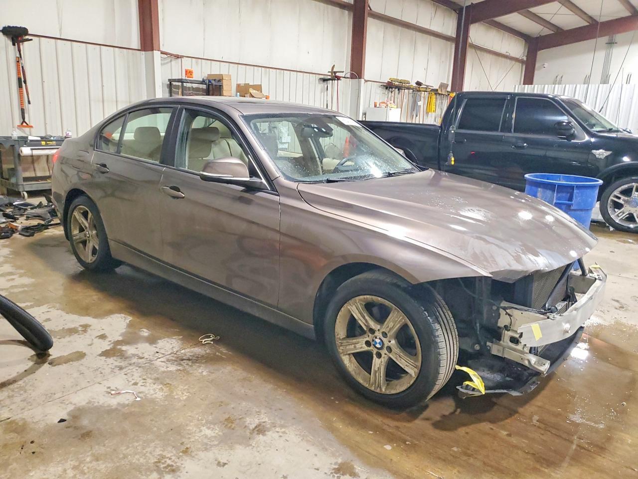 2013 BMW Seria 3 328i - zdjęcie 4