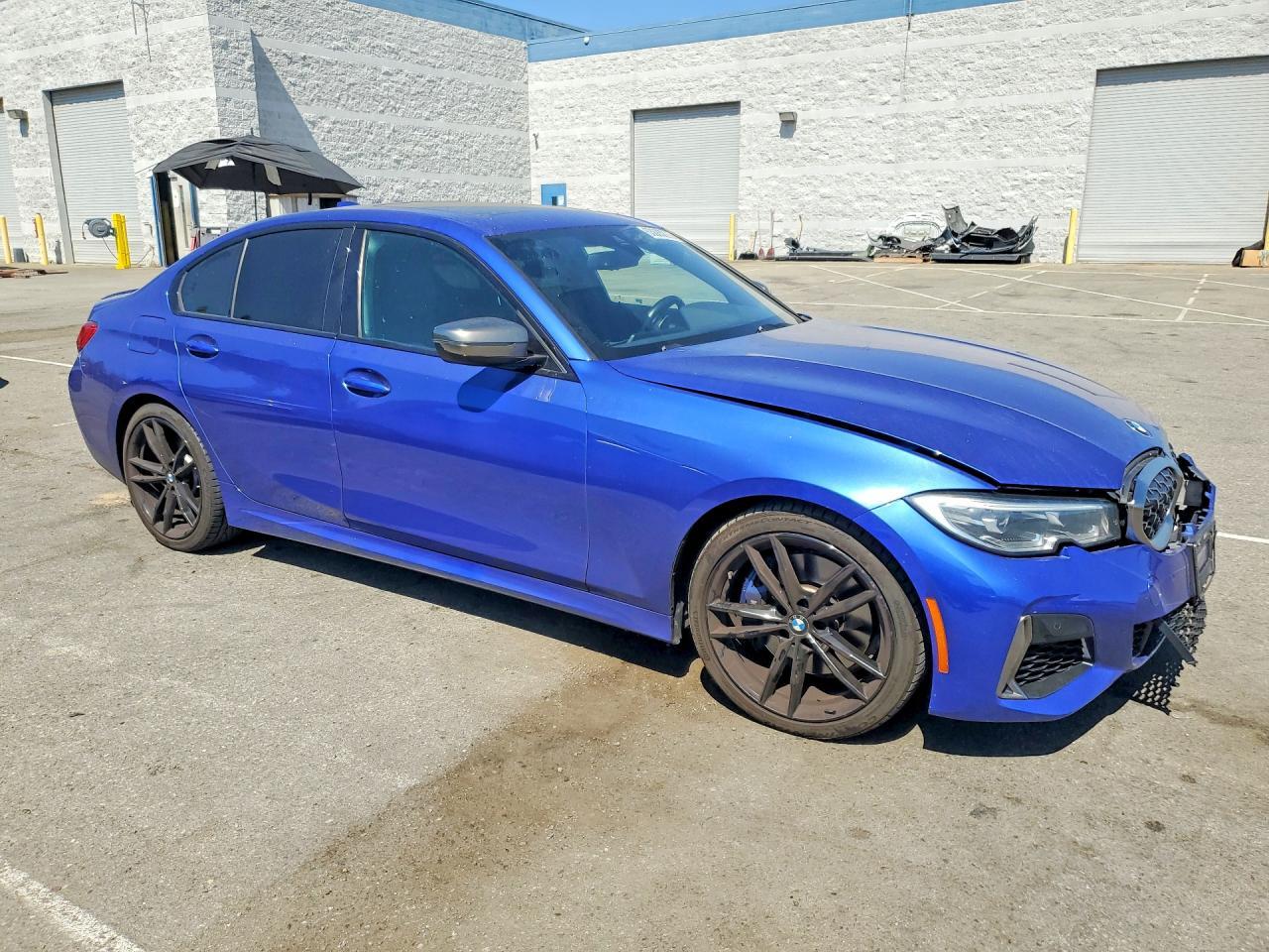 BMW Seria 3 - zdjęcie 4