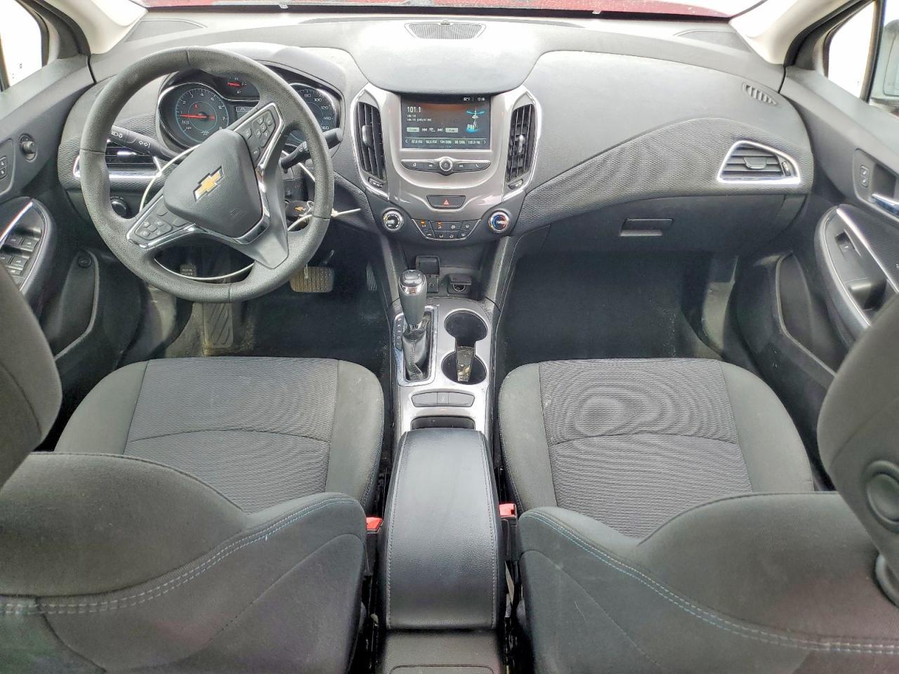 2018 Chevrolet Cruze Lt - zdjęcie 8